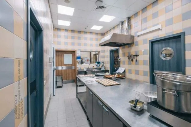 Профессиональное оборудование для бара и ресторана от Profitex. Казино «Sochi Casino & Resort», Сочи. На фото кондитерский цех с оборудованием Staff, Electrolux, Baltmetservis, Hicold. Профессиональное оборудование для бара и ресторана от Profitex. Казино «Sochi Casino & Resort», Сочи. На фото кондитерский цех с оборудованием Staff, Electrolux, Baltmetservis, Hicold.