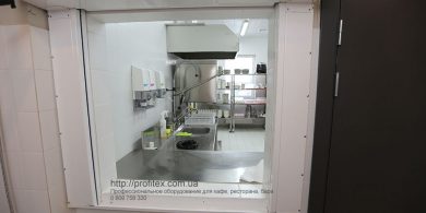 Проект кухни ресторана и бара под ключ от Profitex Украина. Отель Ibis Вокзал, Украина, Киев. На фото посудомоечный цех с оборудованием MODULAR Италия, Klarco Италия.