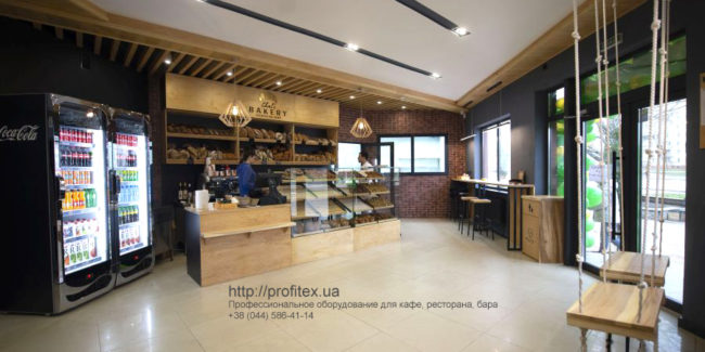 Пекарня под ключ от PROFITEX. Кафе-пекарня «Chef’s Bakery Пекарня от шефа», Украина, Сумы. На фото интерьер зала кафе-пекарни.