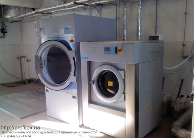 Прачечное оборудование Electrolux для прачечной, химчистки, аквачистки. Прачечная-аквачистка в Трускавец-Курорт, Трускавец. На фото профессиональные стиральные машины Electrolux Professional и Electrolux Lagoon.